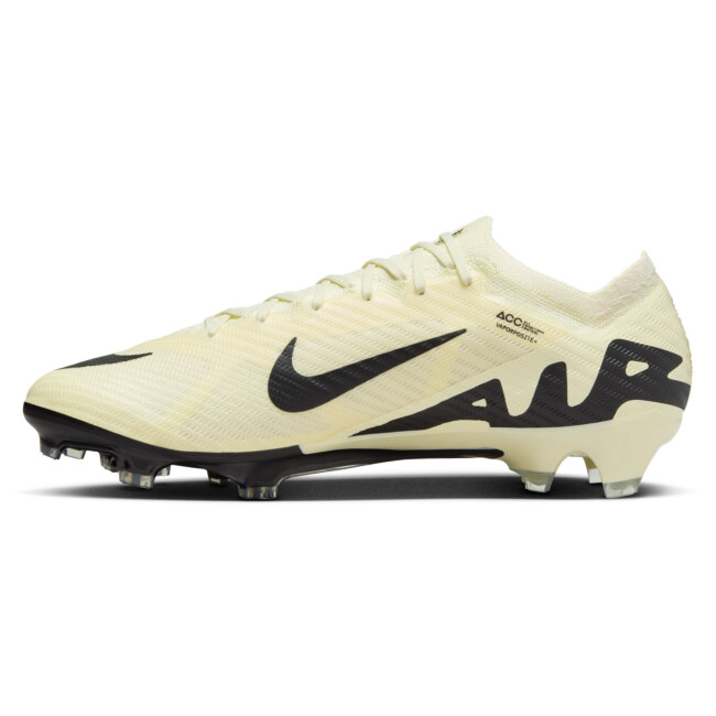 nike vapor alpha