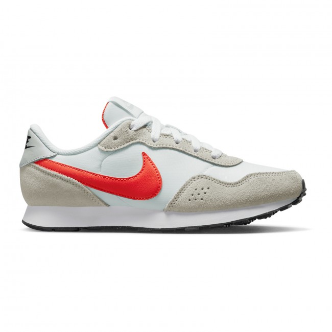 Nike internationalist kengät best sale